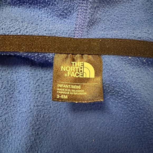 EUC North Face Fleece Jacket, Size 3-6 months. Blue - Picture 6 of 8